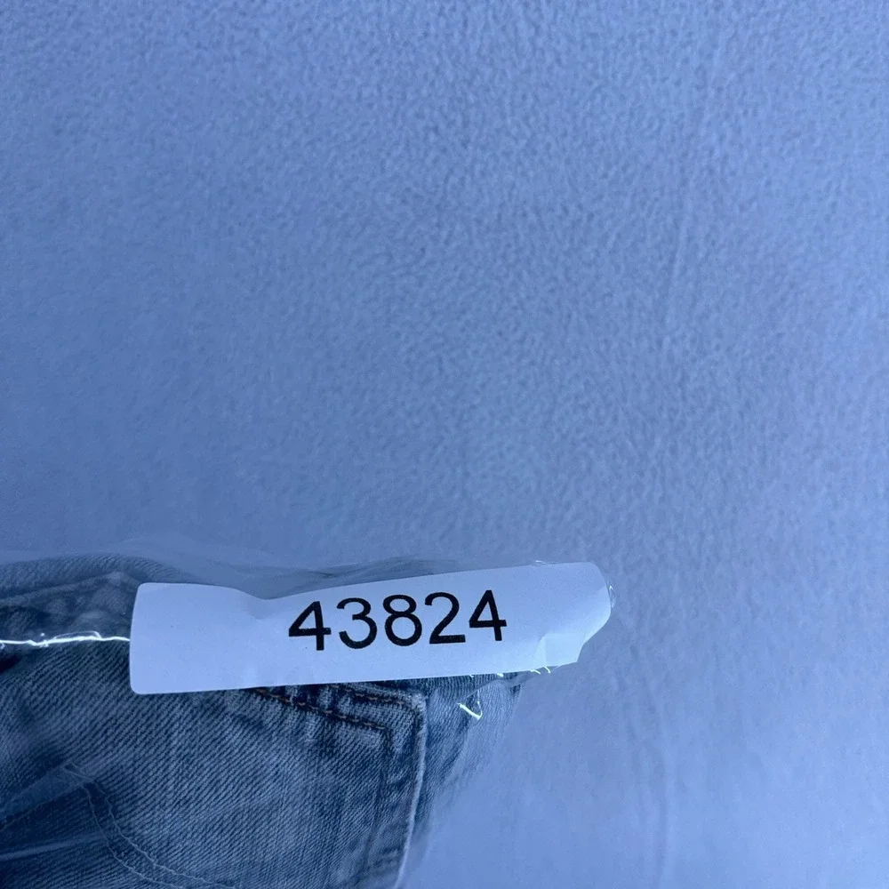 Levis fair overall